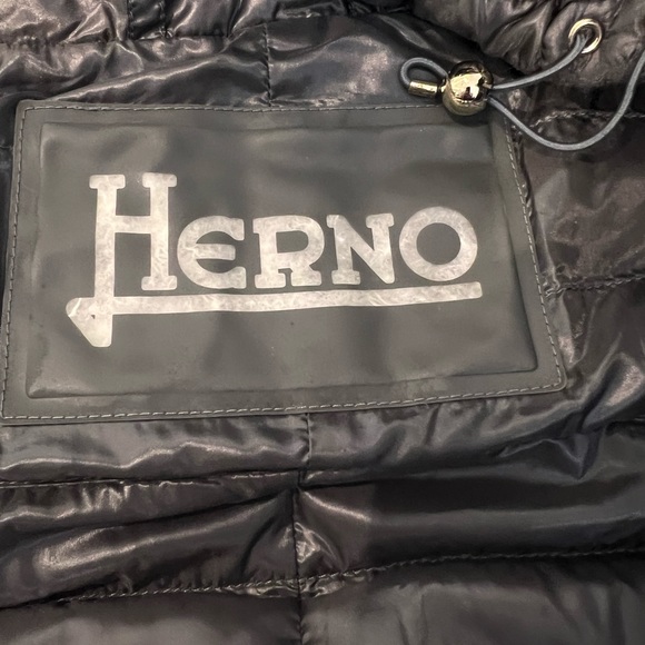 HERNO Gey Down Jacket - Picture 6 of 7
